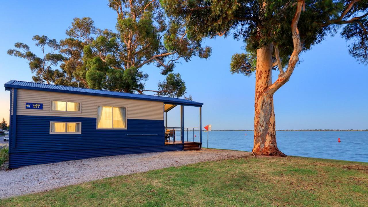 Lake Boga Caravan Park Екстериор снимка