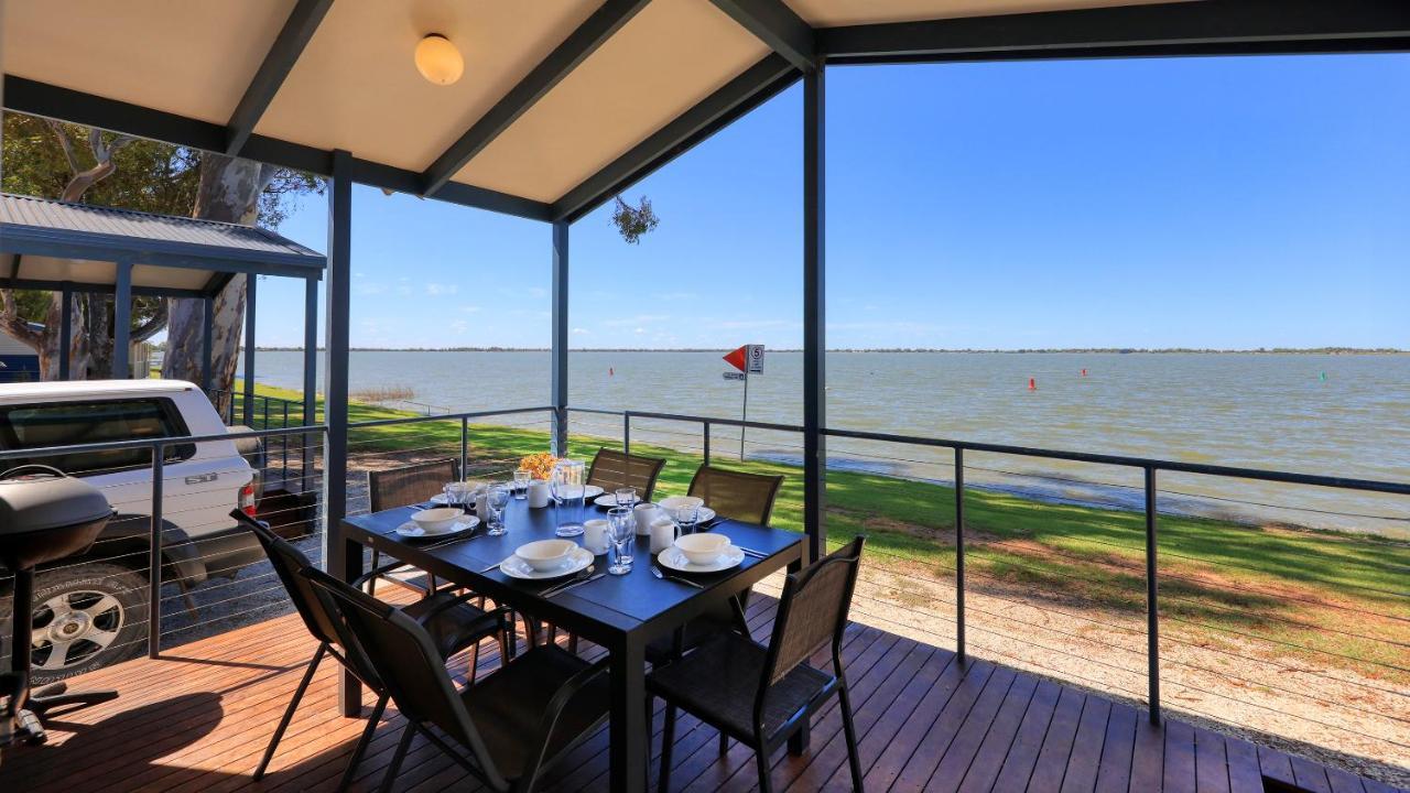 Lake Boga Caravan Park Екстериор снимка