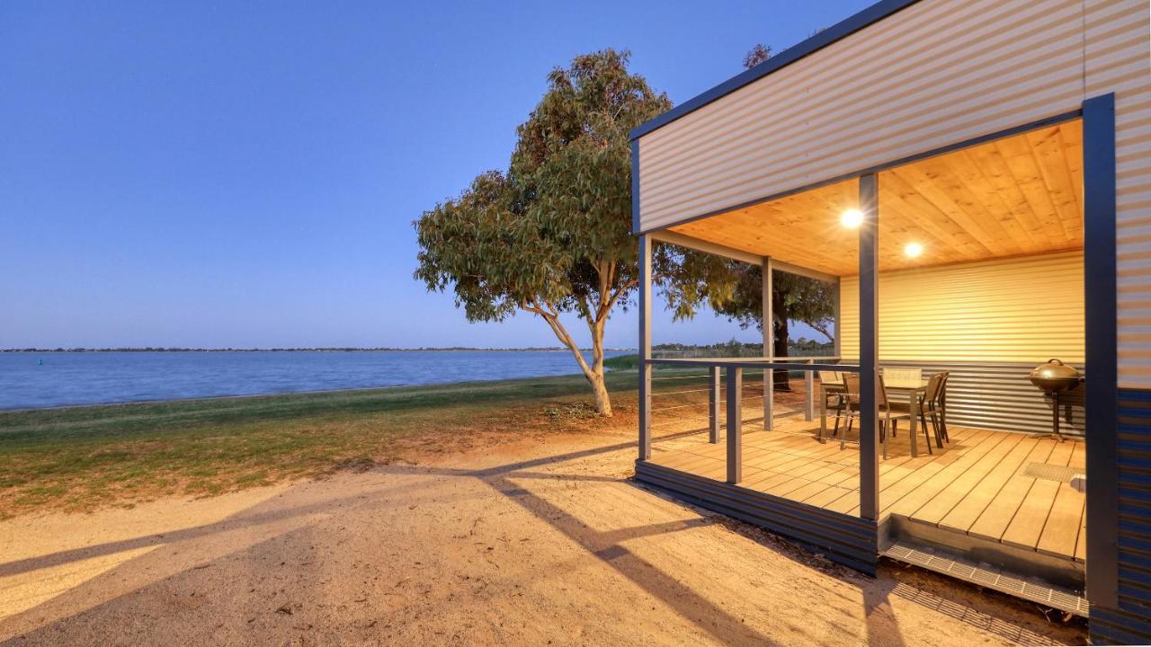 Lake Boga Caravan Park Екстериор снимка