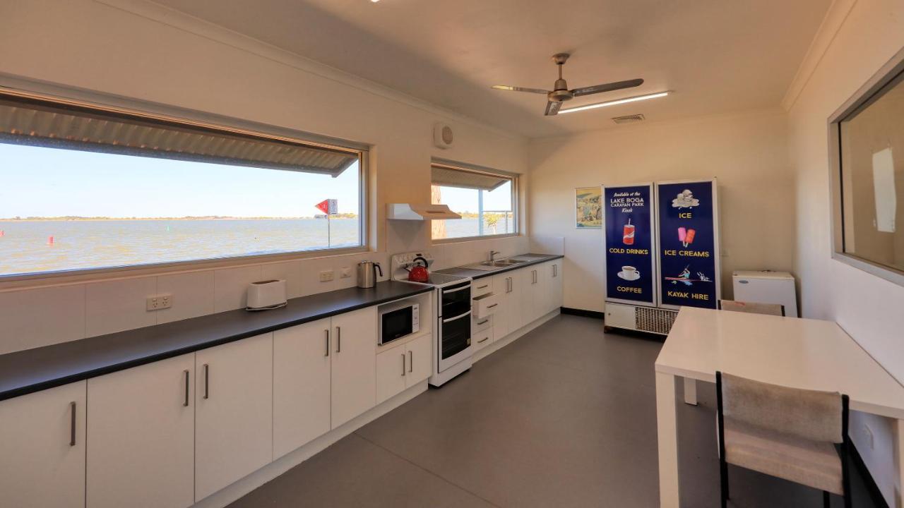 Lake Boga Caravan Park Екстериор снимка