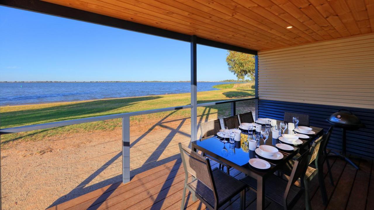 Lake Boga Caravan Park Екстериор снимка