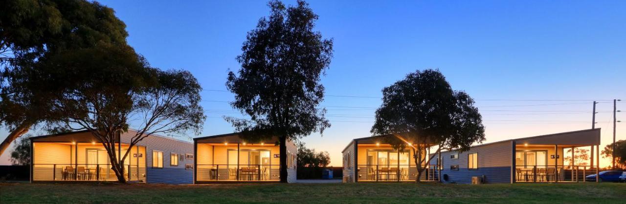 Lake Boga Caravan Park Екстериор снимка